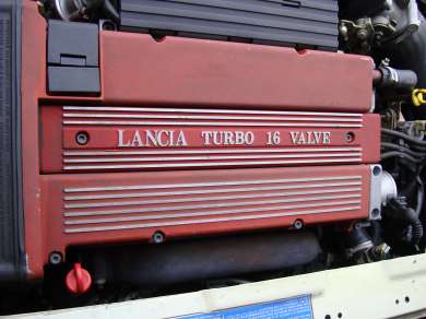 Lancia Delta Integrale Evo 16V weiss